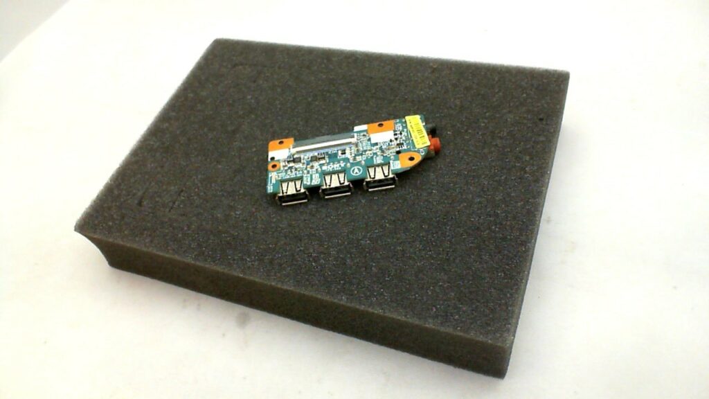 1p-109cj03-8011 Sony Vaio pcg-71212m USB audio board  EL9758 za4g
