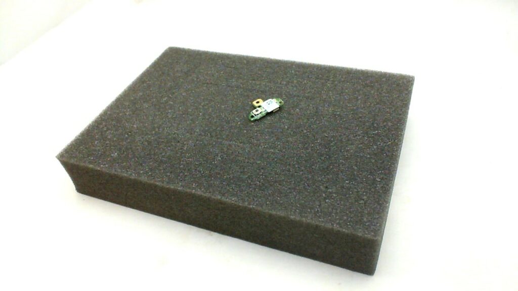 69n01bc30b01-01 Medion power button EL9797 sw3L