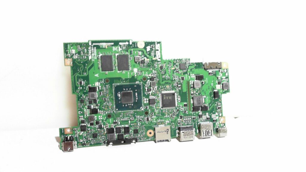 90NB0J10-R00021 Asus E203M motherboard N4000 EL10973 za16d