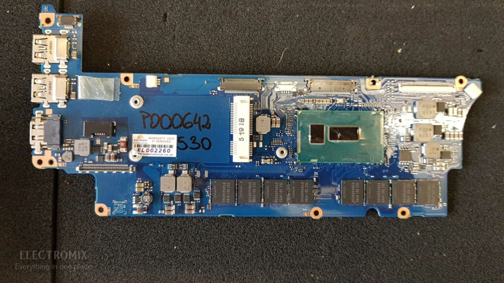 P000642530 TOSHIBA KIRA 109 main board EL2260 S1