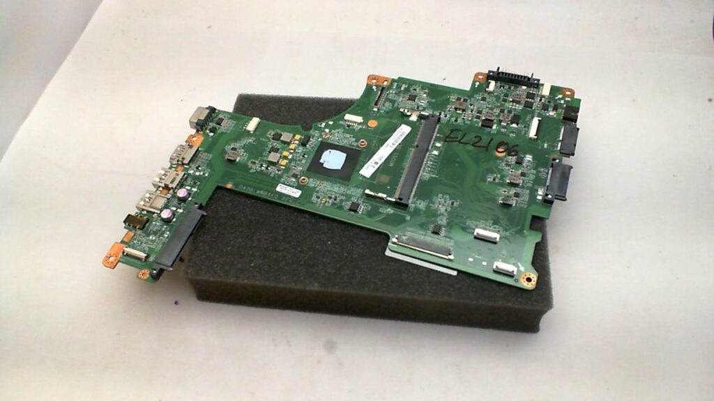 A000302330 TOSHIBA MAIN BOARD L50-B DA0BLKMB6E0 REV.E EL2106 S1