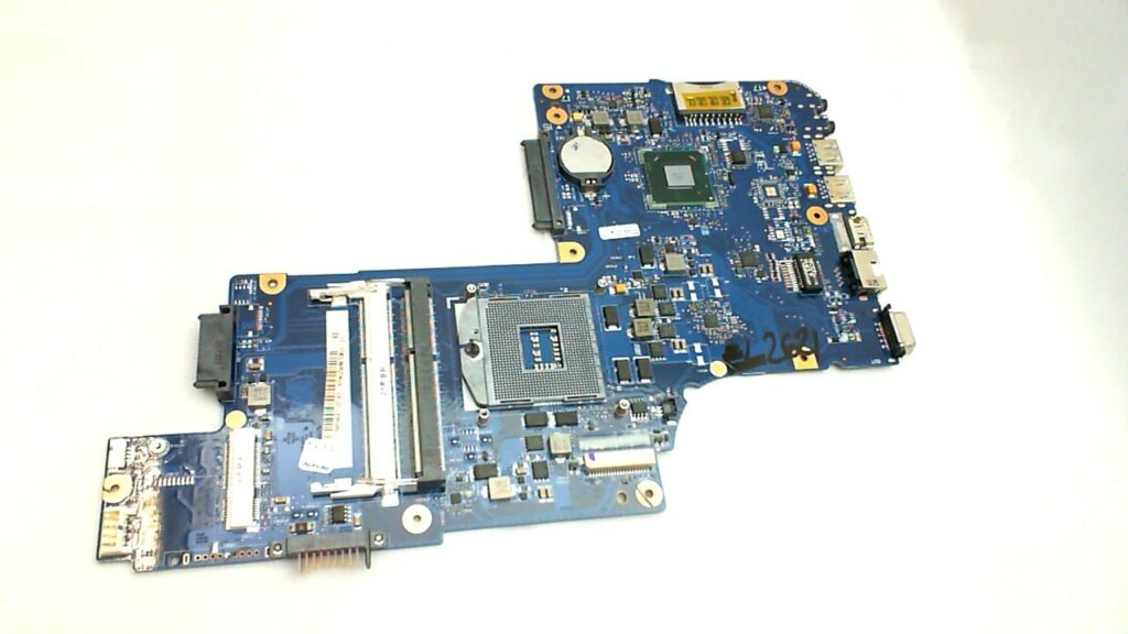 H000038370 Toshiba Satellite C850 L850 L850D  main board  EL2621 S7
