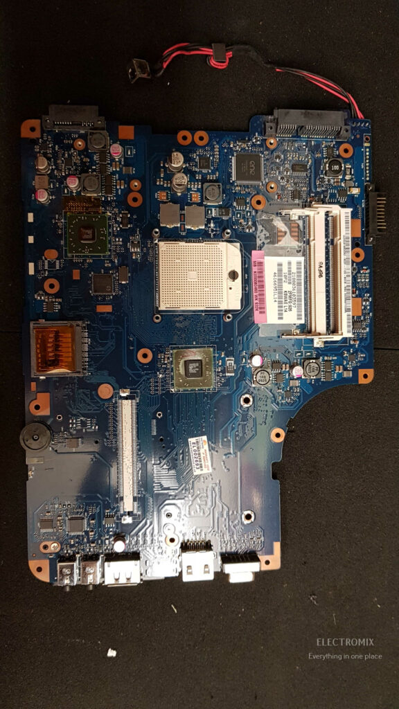 K000080460 Toshiba Satellite L500 Laptop Motherboard AMD s1 KSWAE la-4971p EL2693 S9